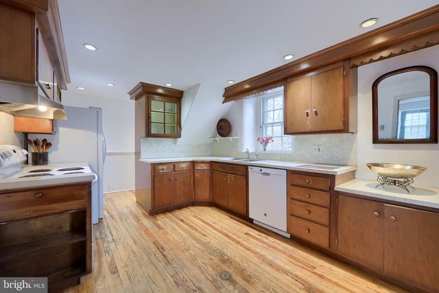 550 SPEEDWELL FORGE RD, Lititz, PA 17543