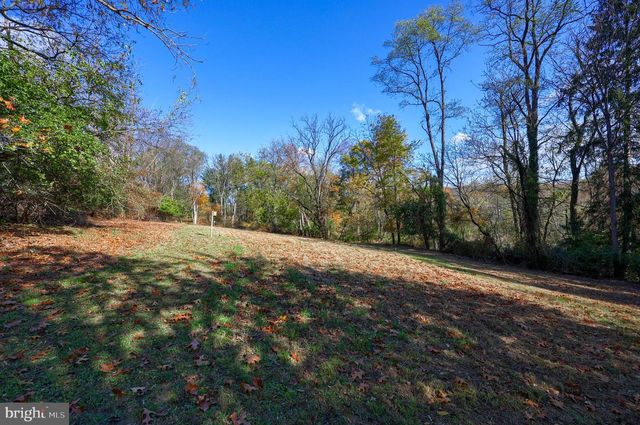 550 SPEEDWELL FORGE RD, Lititz, PA 17543