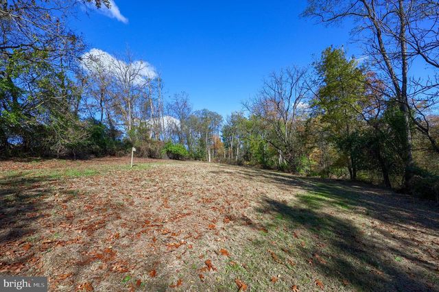 550 SPEEDWELL FORGE RD, Lititz, PA 17543