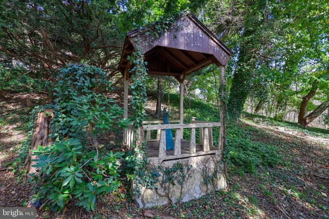 550 SPEEDWELL FORGE RD, Lititz, PA 17543