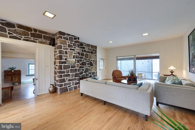 550 SPEEDWELL FORGE RD, Lititz, PA 17543