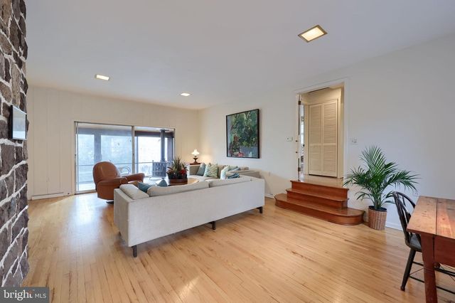 550 SPEEDWELL FORGE RD, Lititz, PA 17543