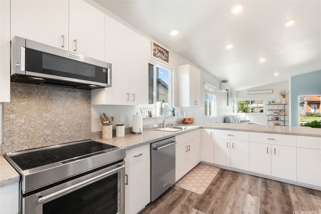 91-1795 Kohanahana Loop 95, Ewa Beach, HI 96706