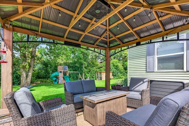 W6360 GOOSE CREEK CIRCLE, Greenville, WI 54942