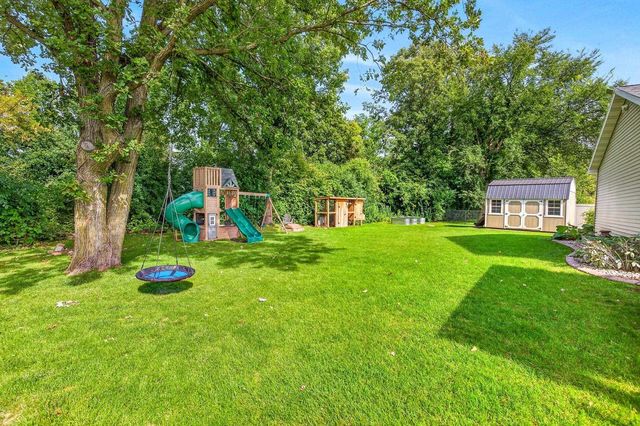 W6360 GOOSE CREEK CIRCLE, Greenville, WI 54942