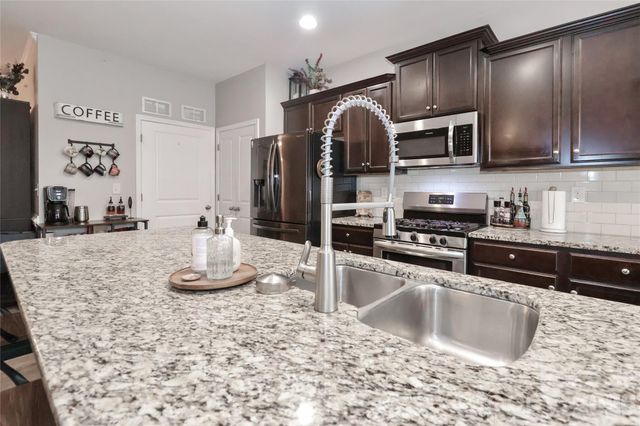 180 N Cromwell Drive, Mooresville, NC 28115