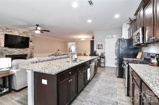 180 N Cromwell Drive, Mooresville, NC 28115