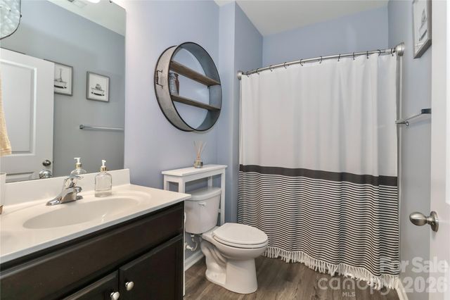 180 N Cromwell Drive, Mooresville, NC 28115