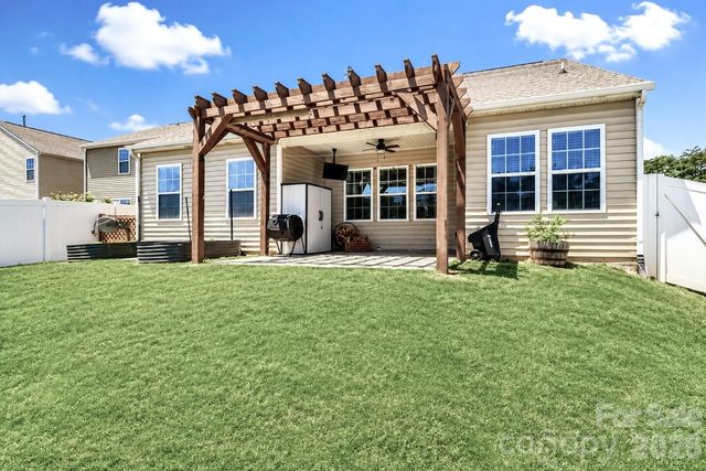 180 N Cromwell Drive, Mooresville, NC 28115