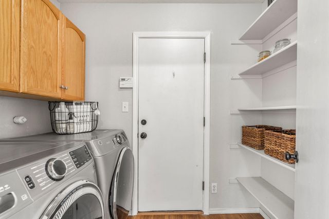 1305 Villa Campo NE, Albuquerque, NM 87113