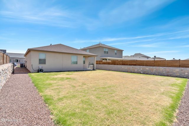 13935 Summer Harmony Avenue, Horizon City, TX 79928
