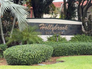 400 S Hollybrook Drive 306, Pembroke Pines, FL 33025