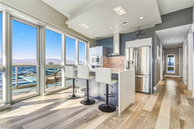 4471 Dean Martin Drive 4201, Las Vegas, NV 89103