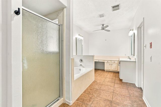 2845 Martina Drive, Friendswood, TX 77546