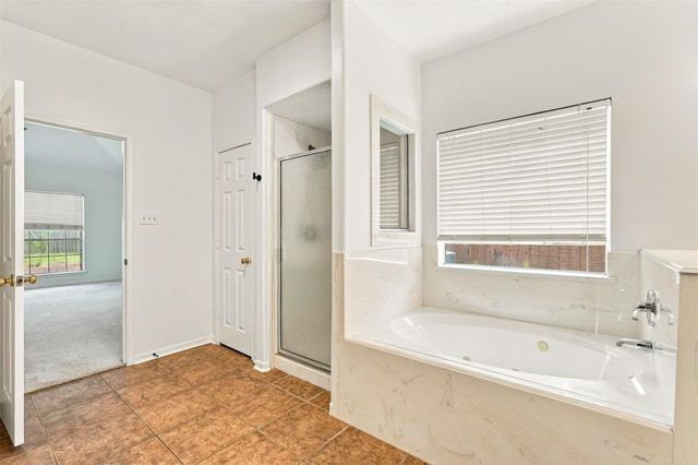 2845 Martina Drive, Friendswood, TX 77546