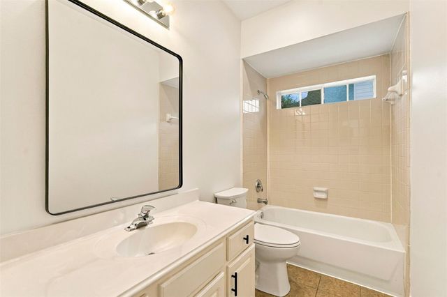 2845 Martina Drive, Friendswood, TX 77546