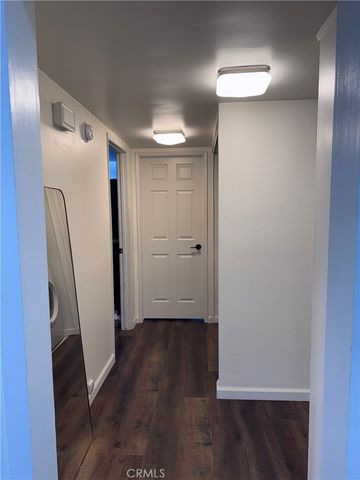 21815 Saticoy Street 30, Los Angeles, CA 91304