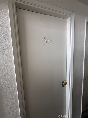 21815 Saticoy Street 30, Los Angeles, CA 91304