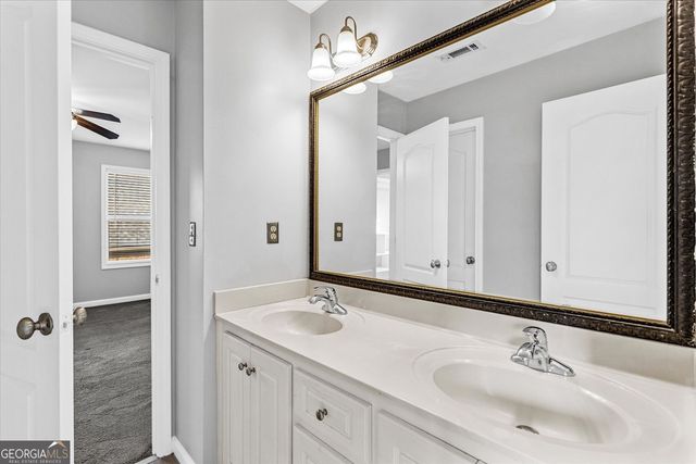 1393 Chloe Drive, Lawrenceville, GA 30043