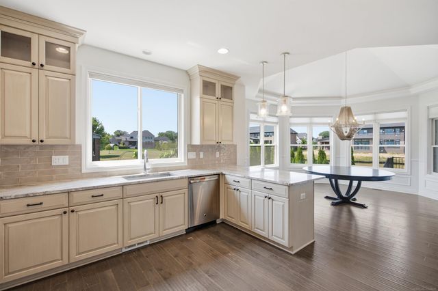 3308 Grantham Court, Oakland Twp, MI 48363