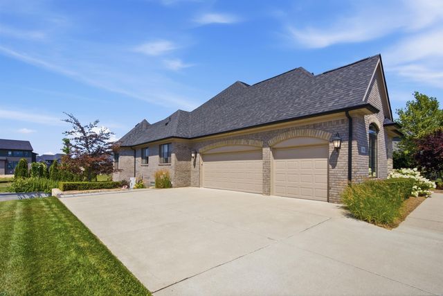 3308 Grantham Court, Oakland Twp, MI 48363