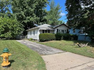6153 Hancock Avenue, Berkeley, MO 63134