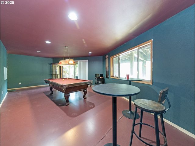 71397 Fishhawk Rd, Clatskanie, OR 97016