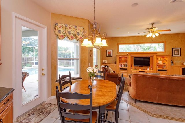 2898 OAK BLUFF WAY, Oviedo, FL 32765