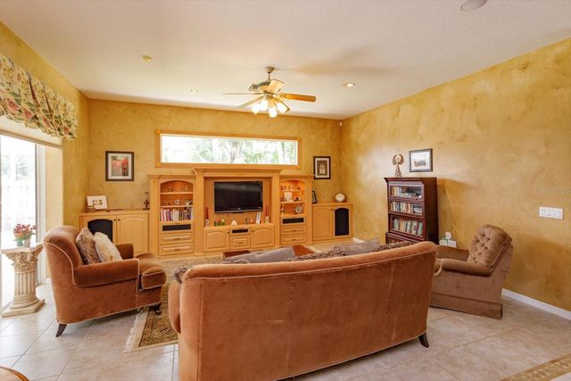 2898 OAK BLUFF WAY, Oviedo, FL 32765