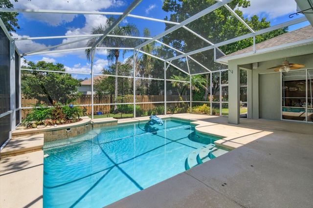 2898 OAK BLUFF WAY, Oviedo, FL 32765