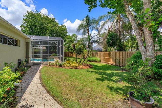 2898 OAK BLUFF WAY, Oviedo, FL 32765
