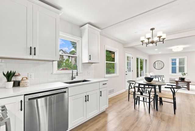 2318 Buchanan Street NE, Minneapolis, MN 55418