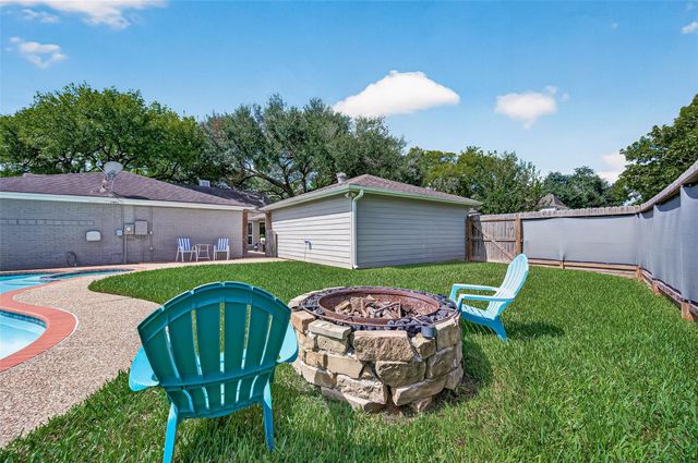 1411 Bittersweet Court, Richmond, TX 77406
