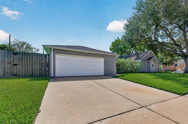 1411 Bittersweet Court, Richmond, TX 77406