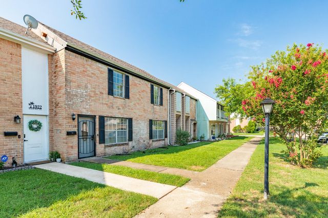 1920 Back Bay Drive, Galveston, TX 77551