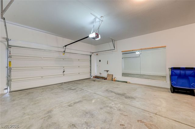 964 Wagner Valley Street, Henderson, NV 89052