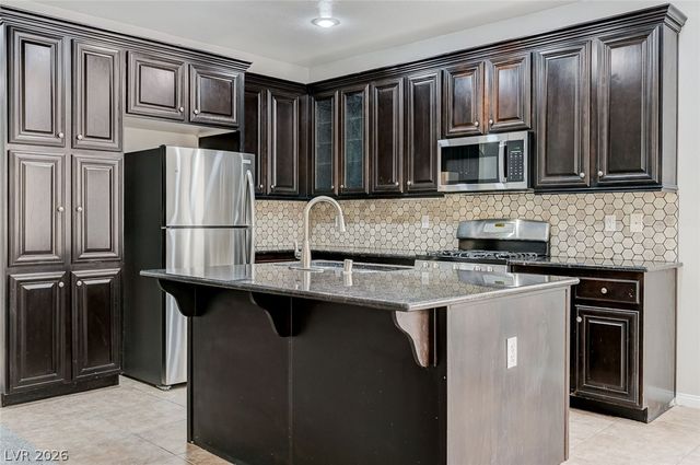 964 Wagner Valley Street, Henderson, NV 89052