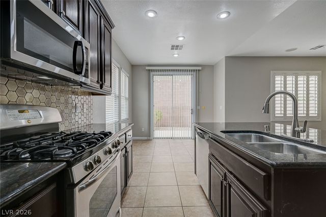 964 Wagner Valley Street, Henderson, NV 89052