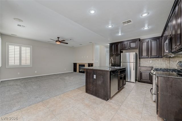 964 Wagner Valley Street, Henderson, NV 89052