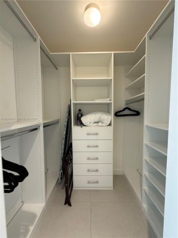 5350 NW 84th Ave 606, Doral, FL 33166