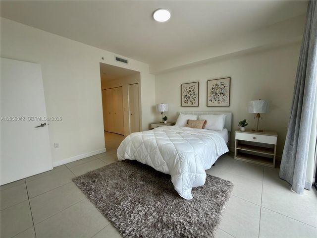 5350 NW 84th Ave 606, Doral, FL 33166