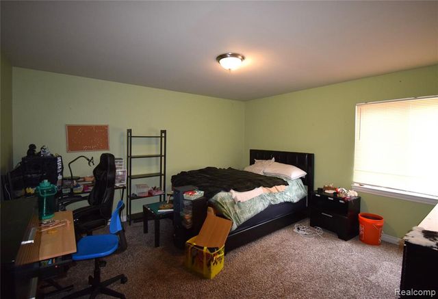 55752 Timbers Edge Drive, Utica, MI 48316