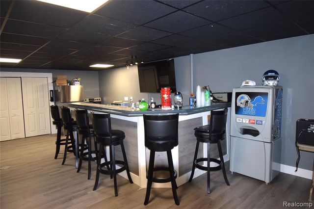 55752 Timbers Edge Drive, Utica, MI 48316