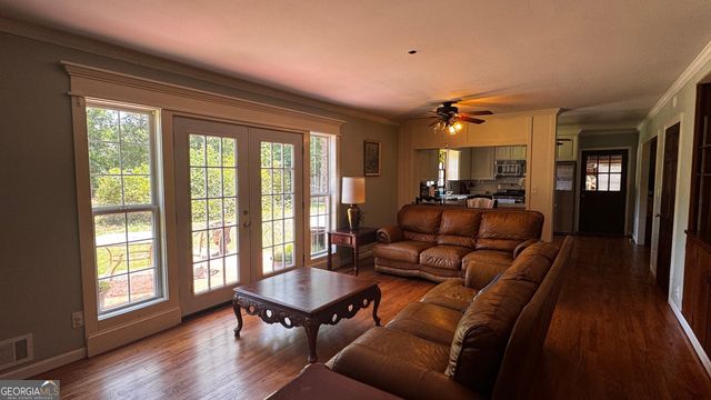 118 Woodlawn Drive, Statesboro, GA 30458