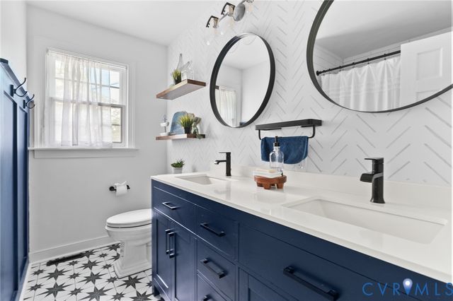 9400 Morley Rd, Midlothian, VA 23112