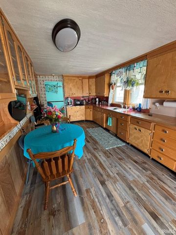 2025 Lusher Avenue, Elkhart, IN 46517