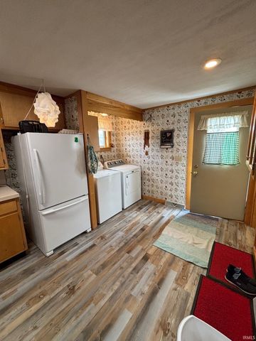 2025 Lusher Avenue, Elkhart, IN 46517