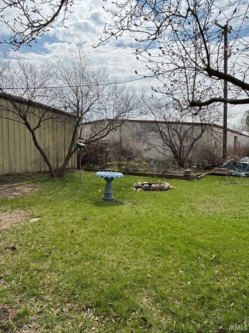2025 Lusher Avenue, Elkhart, IN 46517