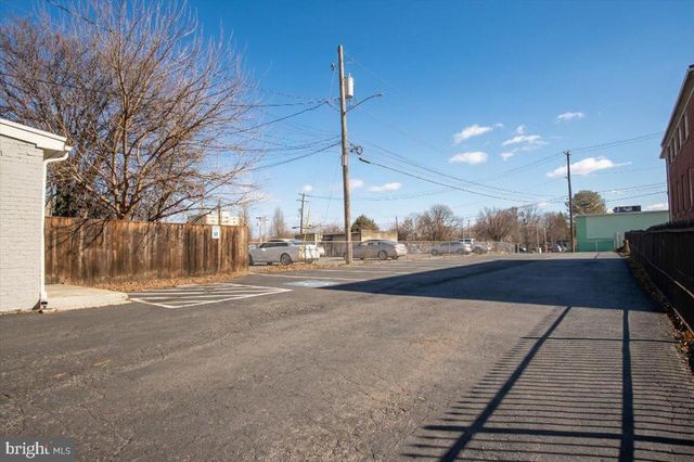 140 S POTOMAC ST, Hagerstown, MD 21740