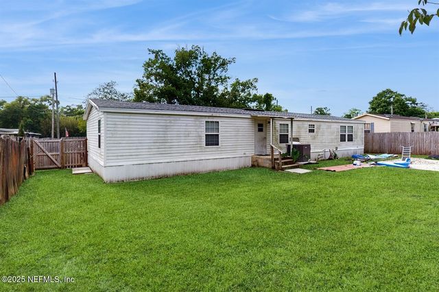 2031 GLEN GARDNER Drive, Jacksonville, FL 32246